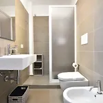 Apartament Sitting On The